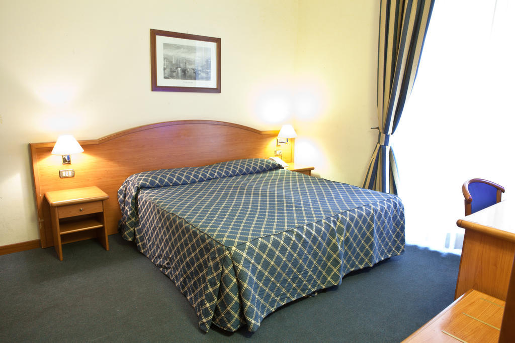 Hotel Amadeus Rom Zimmer foto